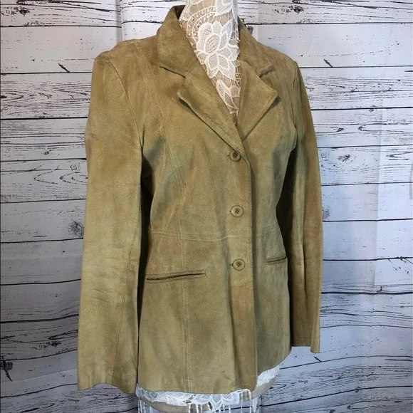 Urban Vibe suede jacket / coat Button up blazer style jacket.